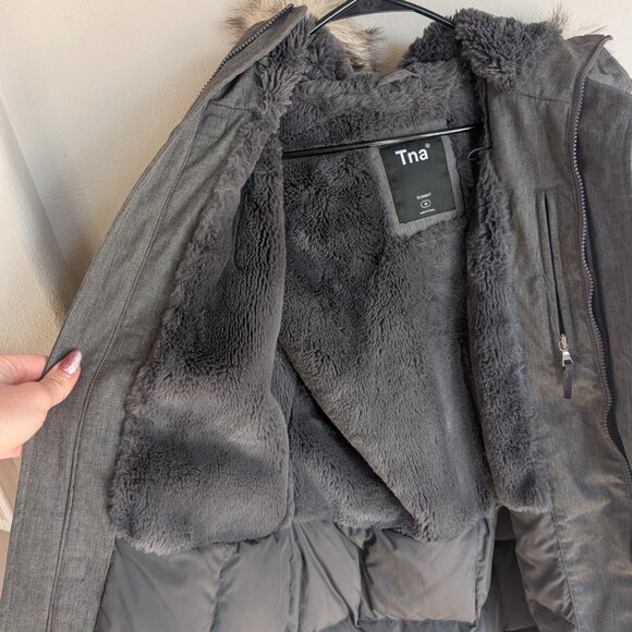 TNA The Summit Parka Arctic Twill mid-length goose down parka jacket MEDIUM - Picture 9 of 16